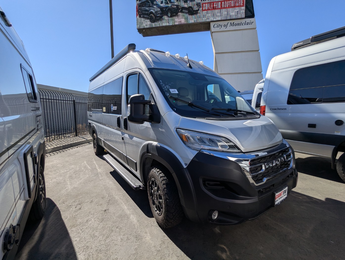 2027 Thor Motor Coach Tellaro 20Y - Image 1