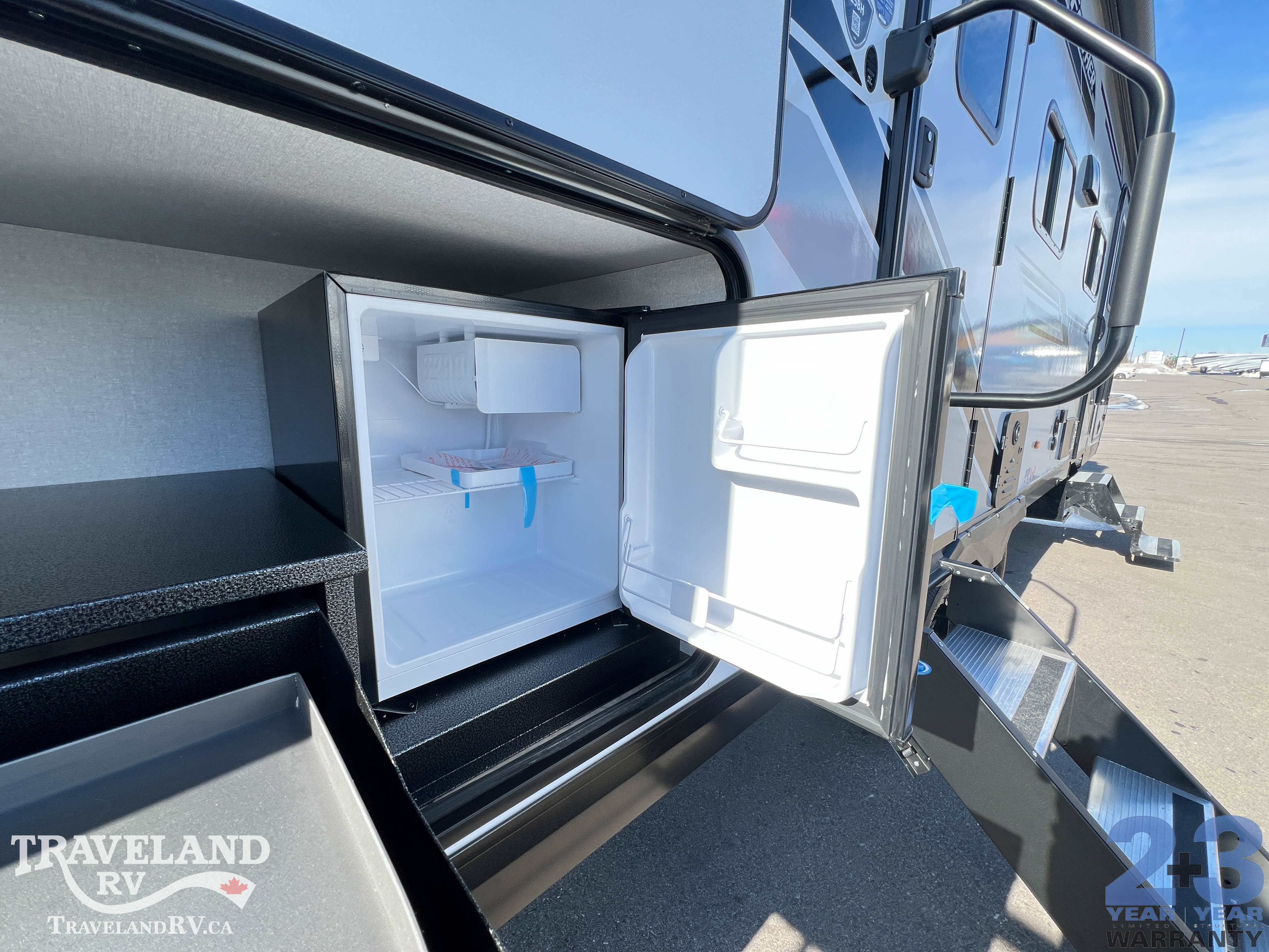 2026 Jayco Jay Feather 25BH - Image 12