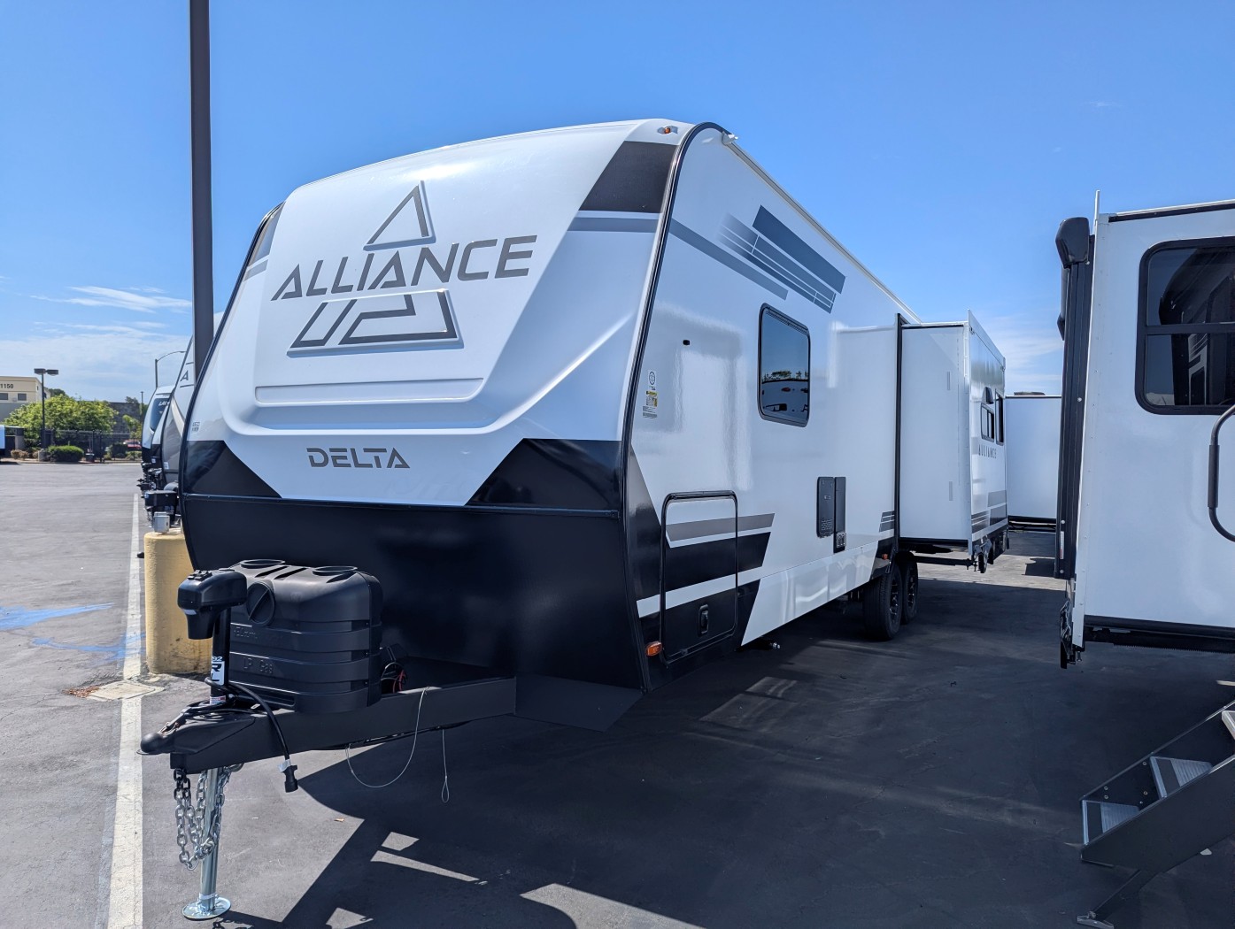 2027 Alliance RV Delta 292RL - Image 3