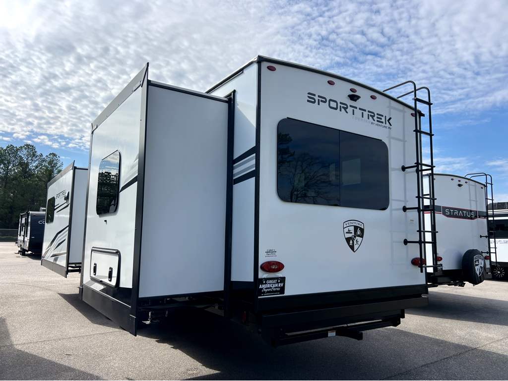 2026 VENTURE RV SPORTTREK 333VMI - Image 3