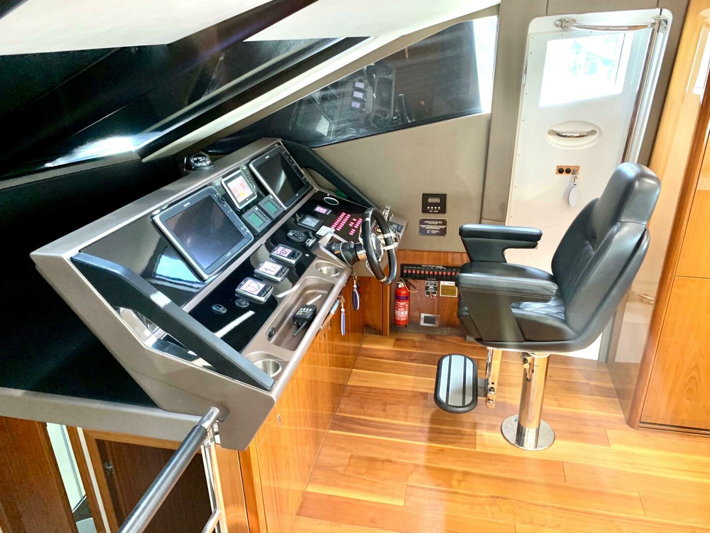 2016 Sunseeker Manhattan 65 - Image 10