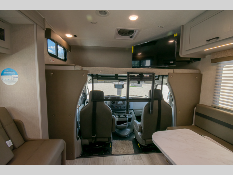 2025 Coachmen Freelander 26DS Ford - Image 46