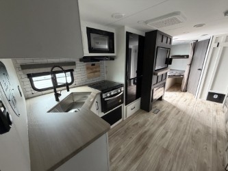 2027 VENTURE RV SIENNA 271VBH - Image 19