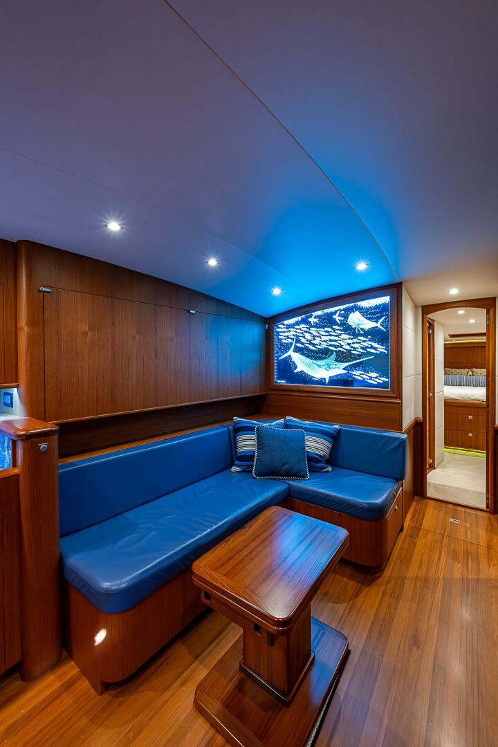 2017 F&S Cusotm Express Sportfish - Image 45