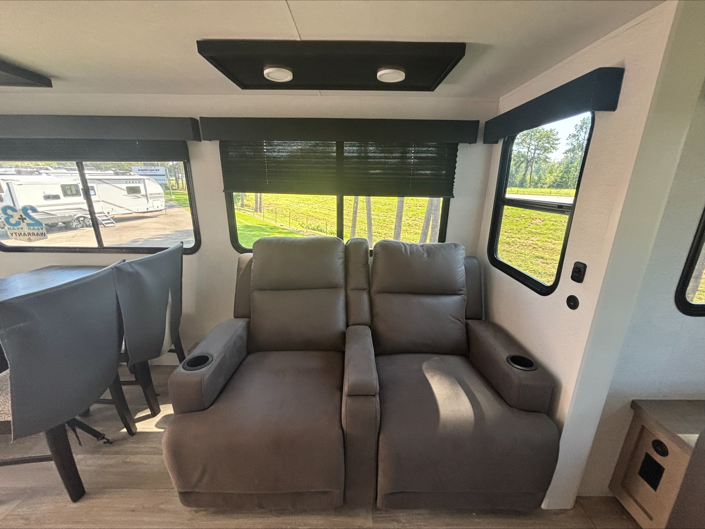 2027 JAYCO EAGLE 294CKBS - Image 14