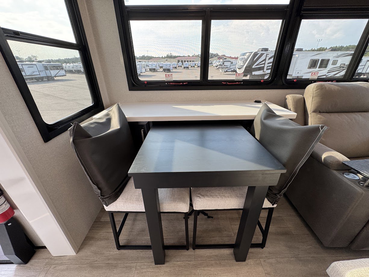 2026 JAYCO PINNACLE 32RLTS - Image 33