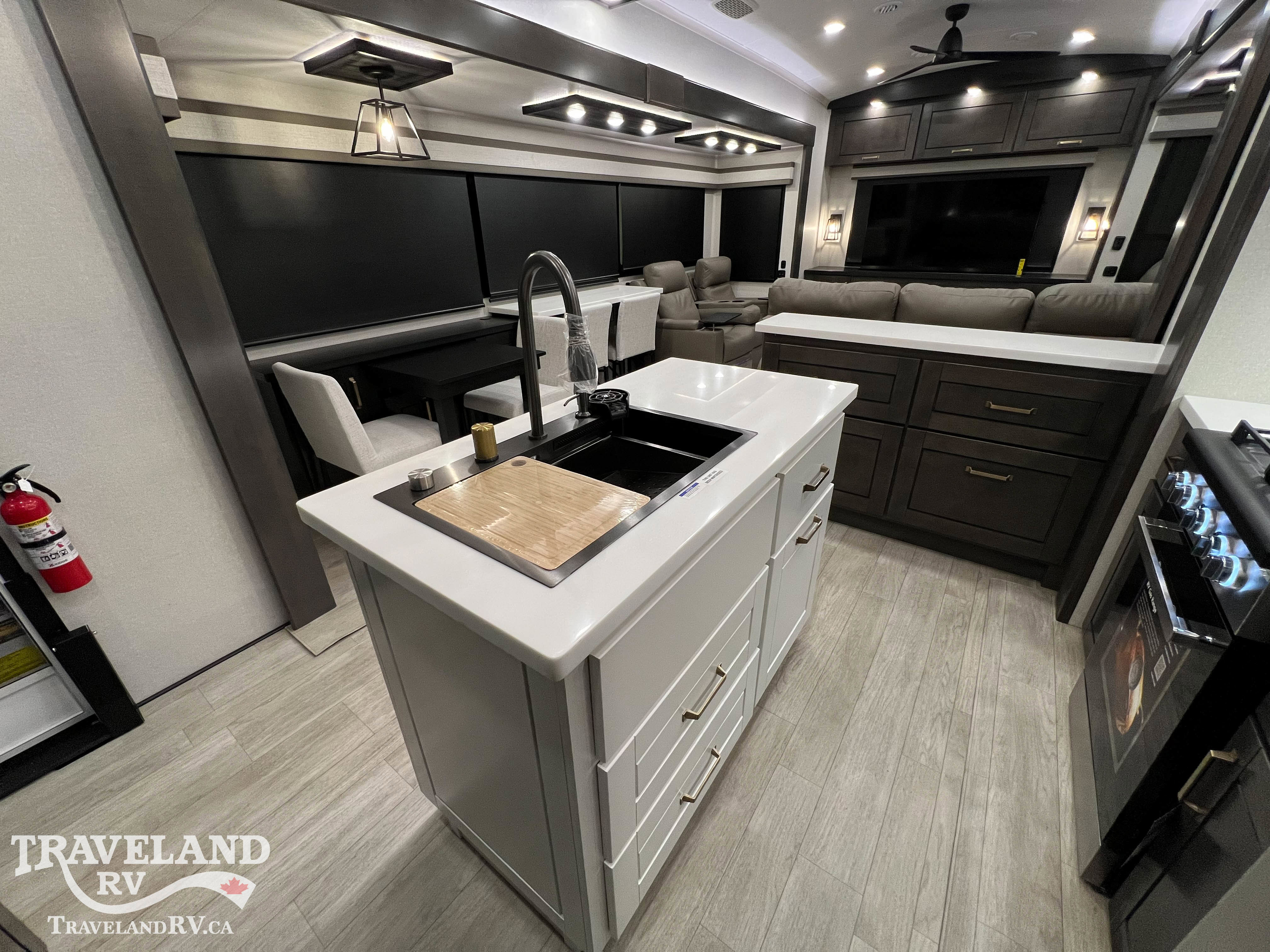 2026 Heartland Bighorn Fifth Wheel 38RE - Image 18