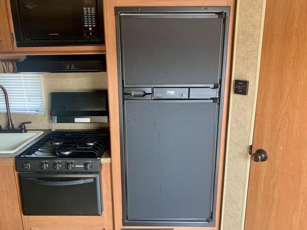 2015 Forest River Grey Wolf 26RR - Image 17