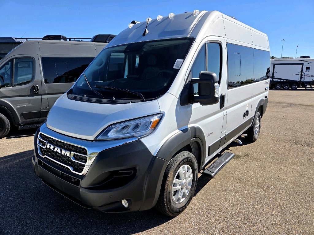 2026 JAYCO COMET 18C - Image 2