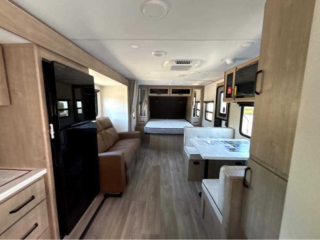 2026 GRAND DESIGN IMAGINE 22MLE - Image 19