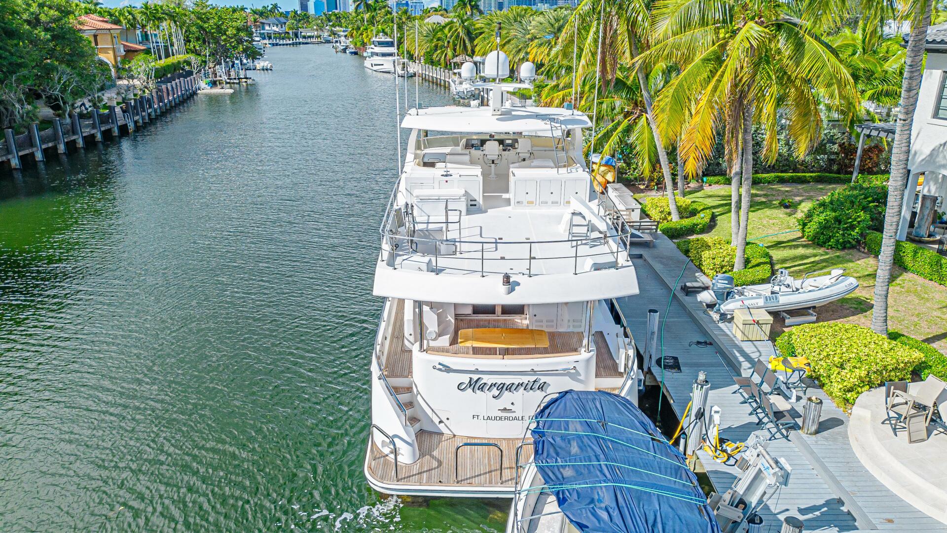 2010 Ocean Alexander 74 Motoryacht - Image 9
