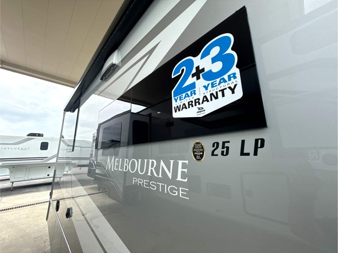 2027 JAYCO MELBOURNE PRESTIGE 25LP - Image 11