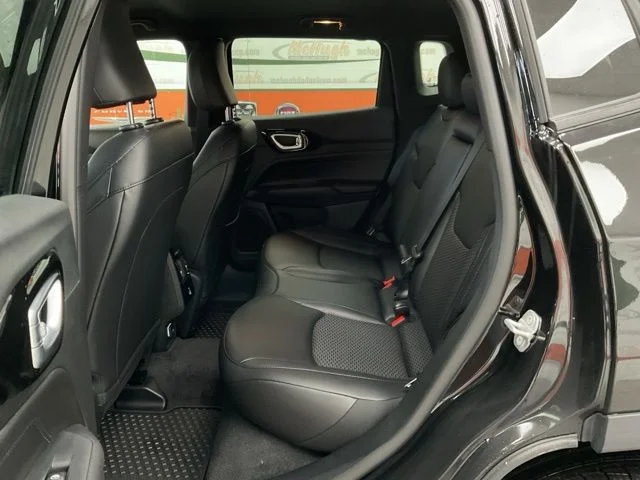 2026 Jeep Compass Latitude Altitude 4x4 - Image 28