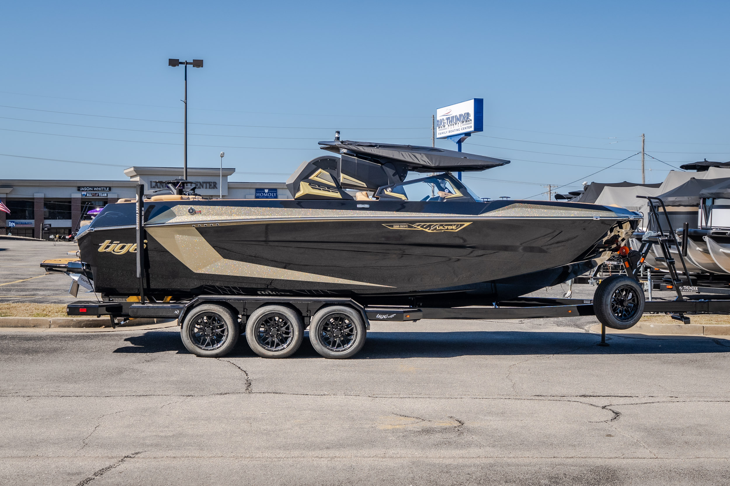2027 Tigé Ultré 25ZX - Image 12