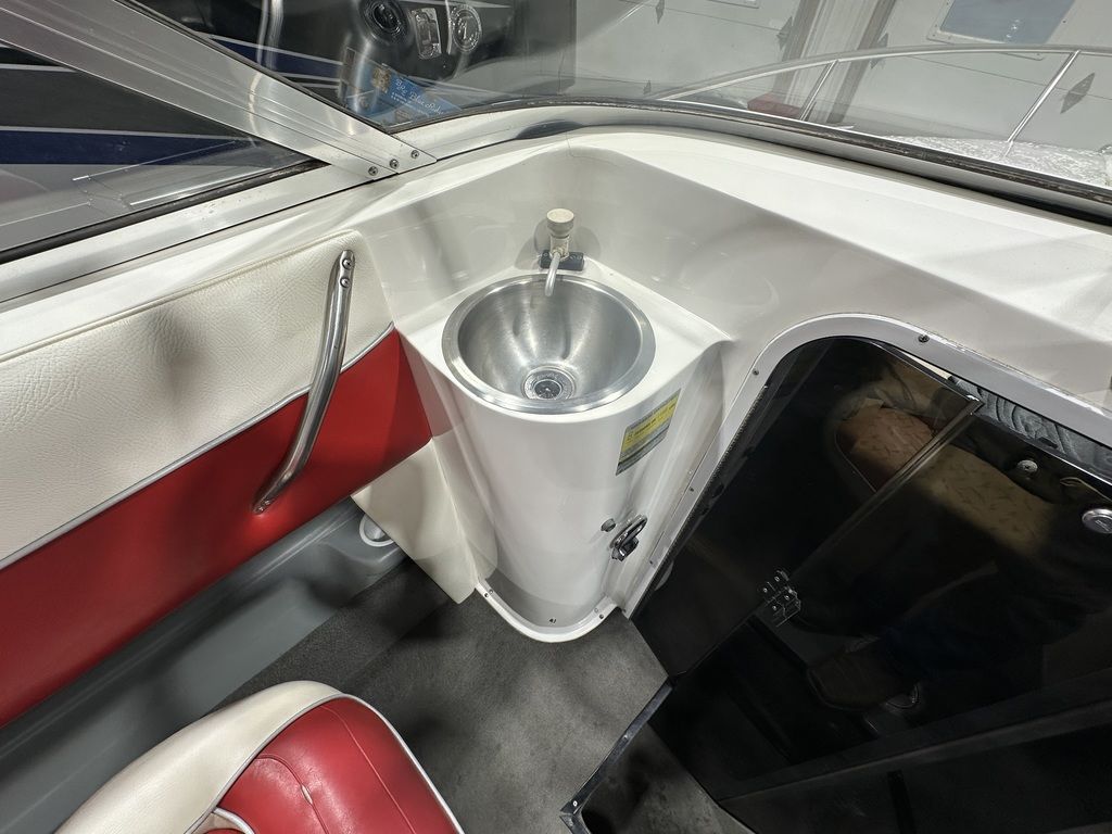 1993 Glastron SSV209 - Image 12