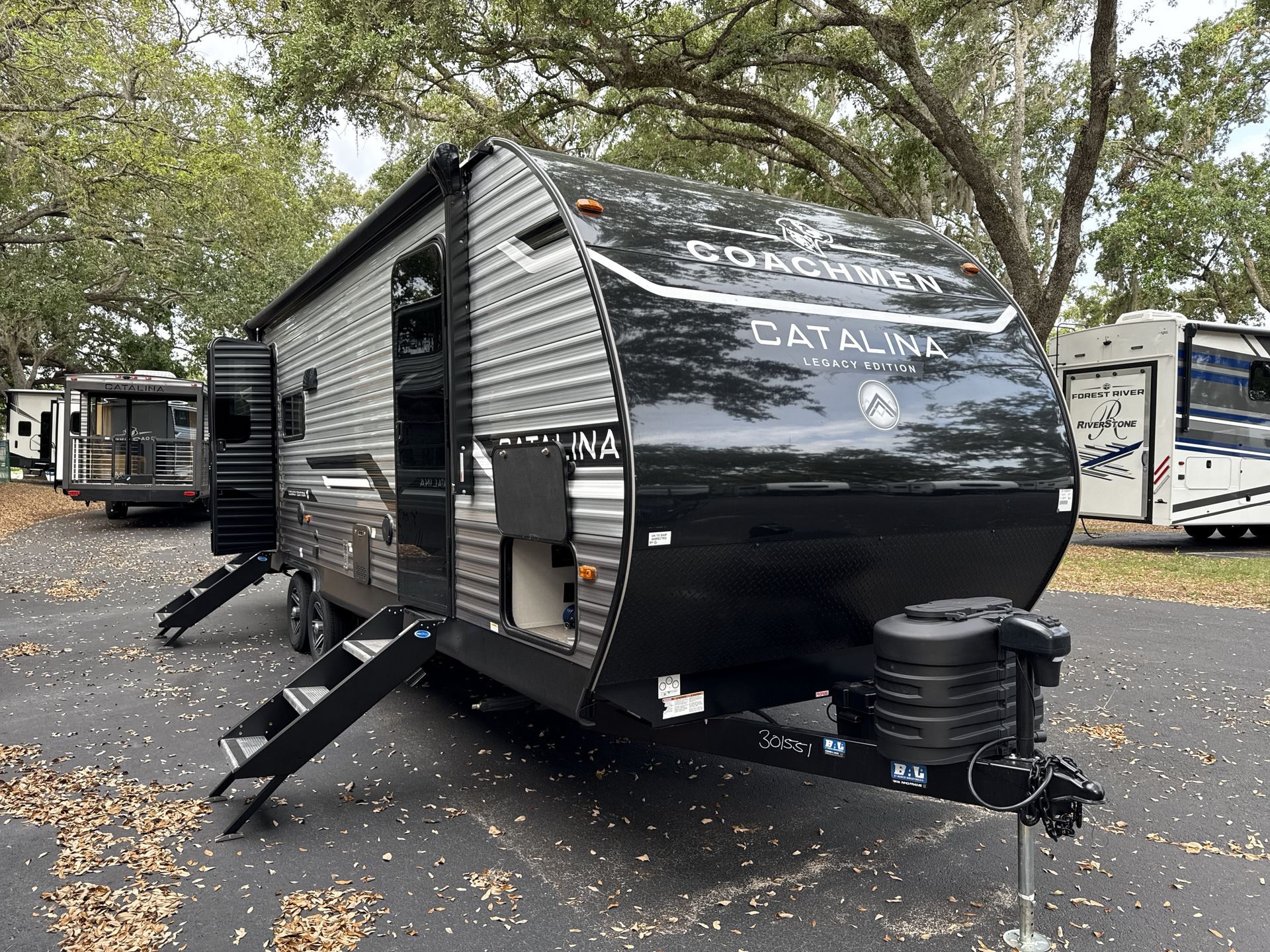 2025 Coachmen Catalina Legacy Edition