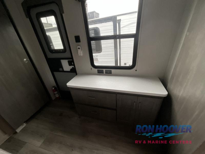 2026 COACHMEN 333DORM - Image 22