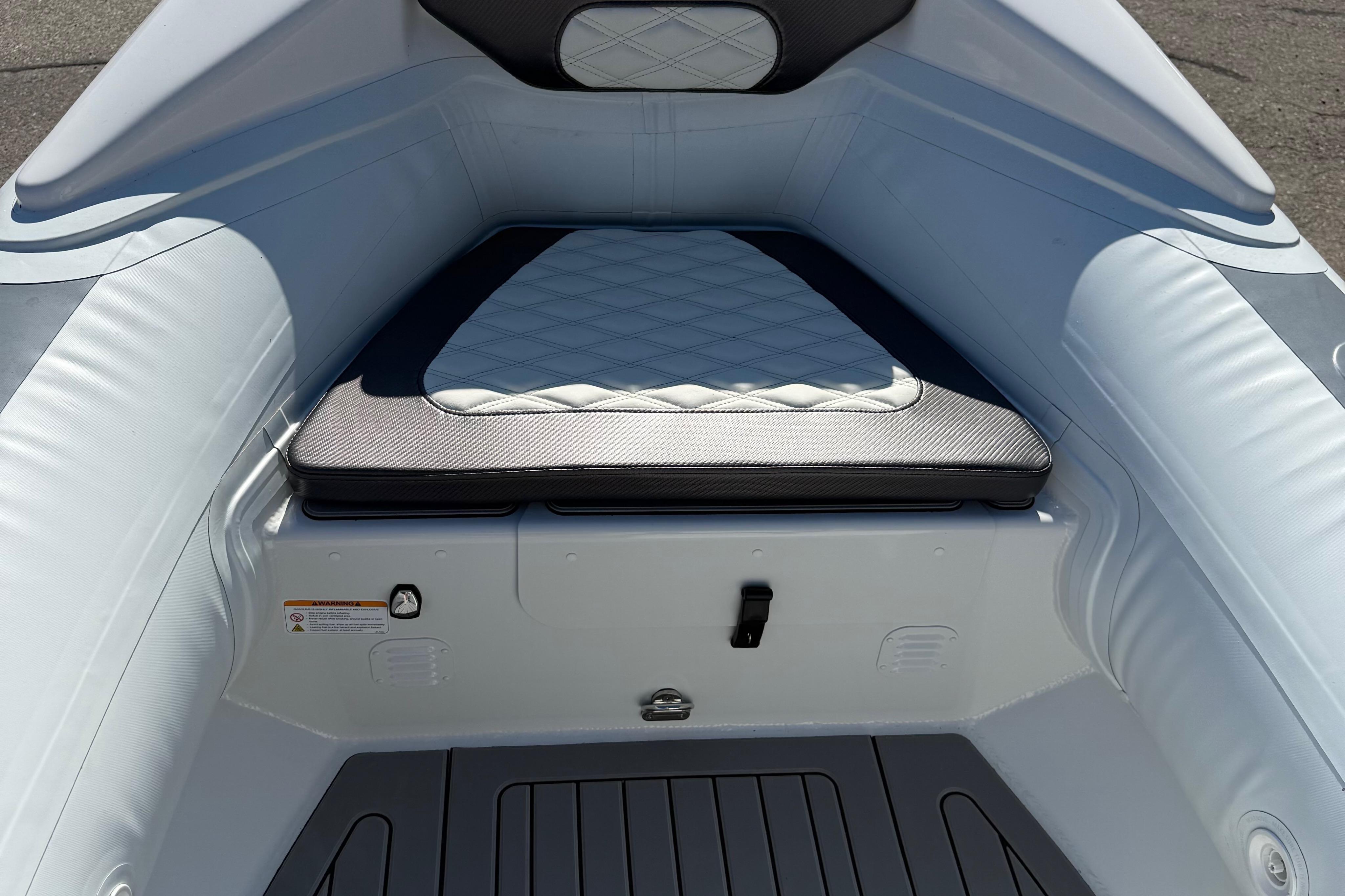 2025 Highfield Sport 420 Standard - Image 23