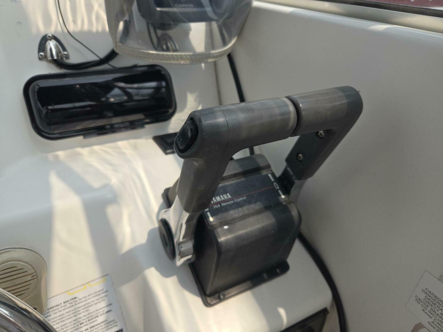 2000 Wellcraft 230 Coastal - Image 3