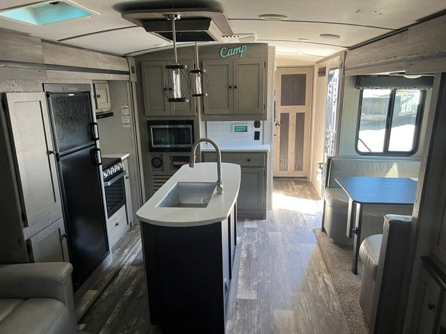 2020 Keystone Outback 330RL - Image 14
