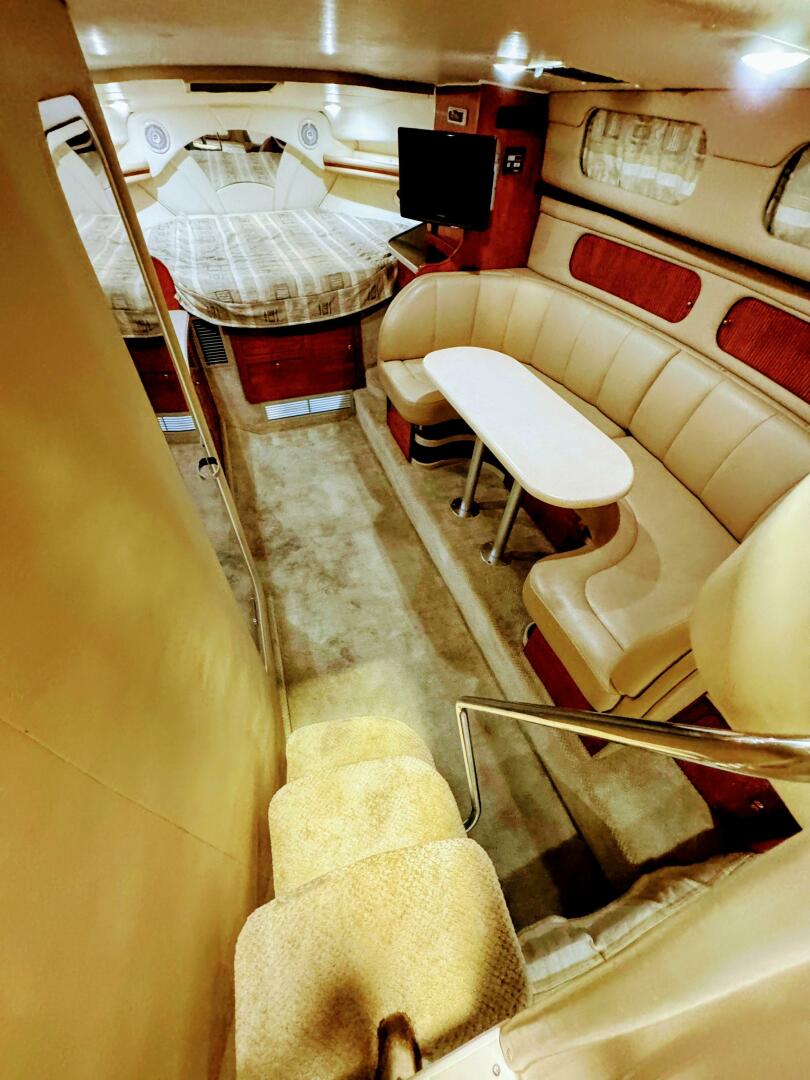 2002 Rinker 342 Fiesta Vee - Image 20