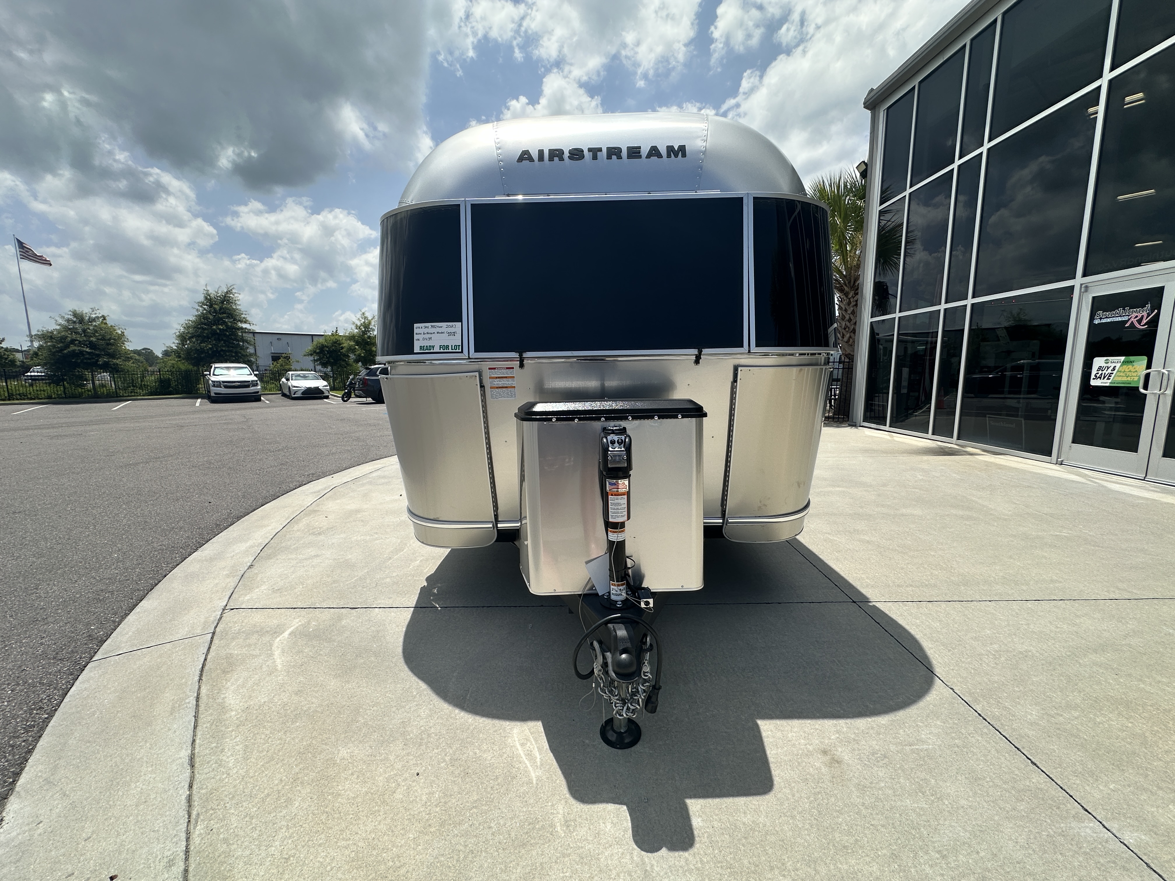 2027 Airstream Caravel 20FB - Image 9