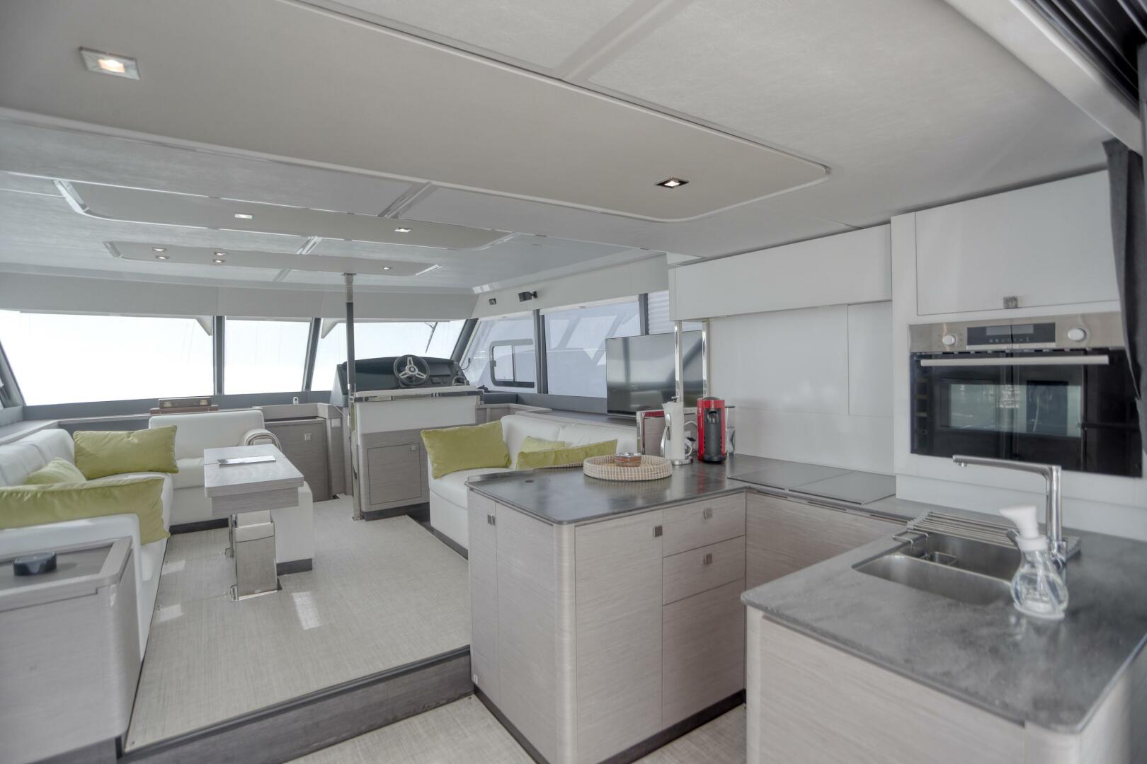 2022 Fountaine Pajot MY6 - Image 104
