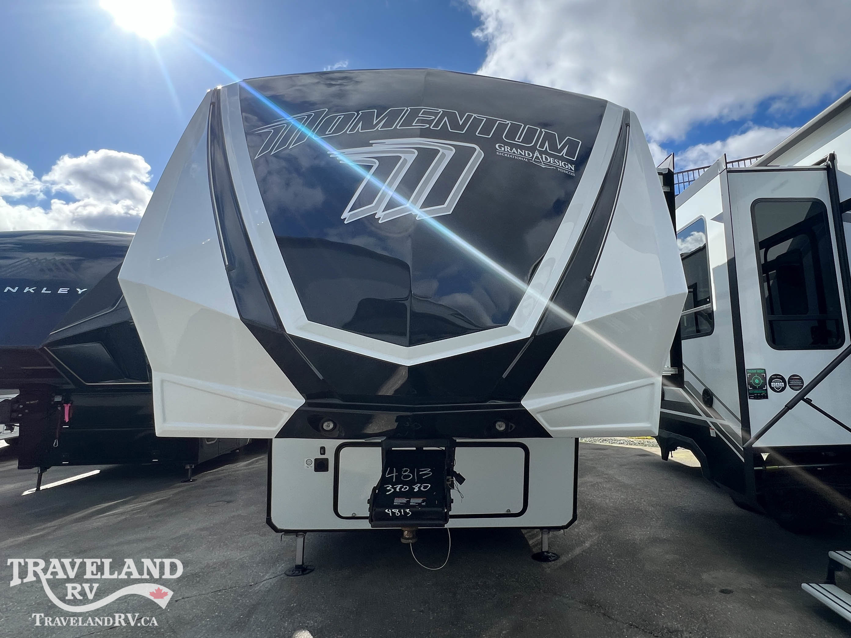 2026 Grand Design Momentum G-Class Fifth Wheel 394G - Image 4