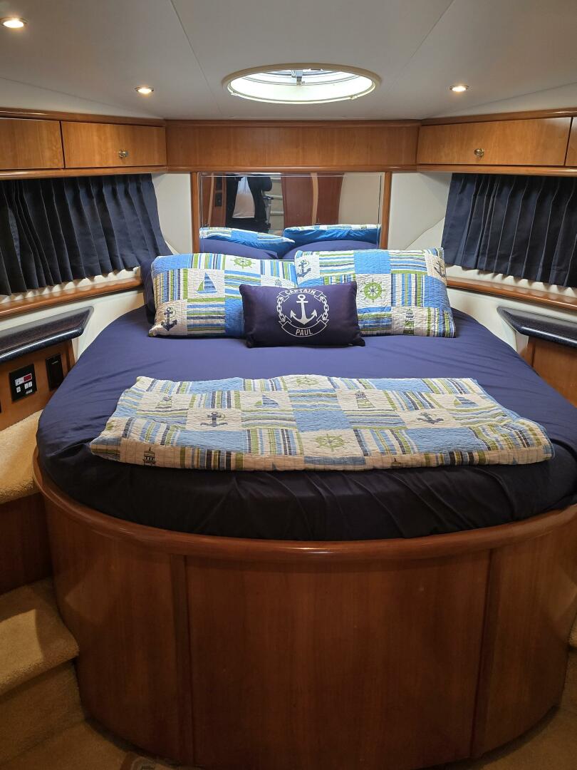 2002 Carver 444 Cockpit Motor Yacht - Image 49