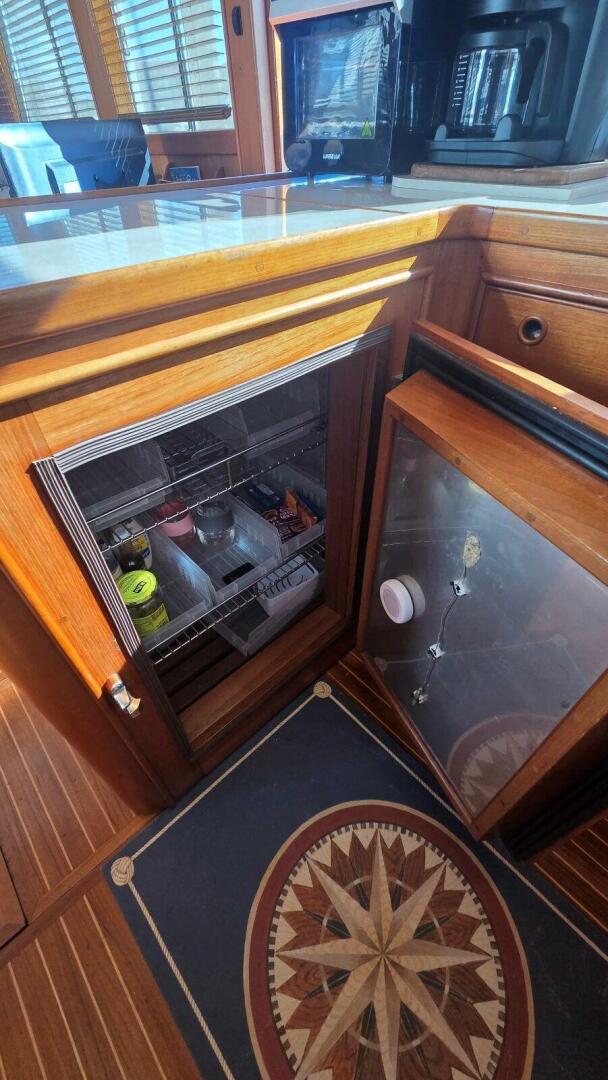 1997 Grand Banks 49 Classic - Image 30