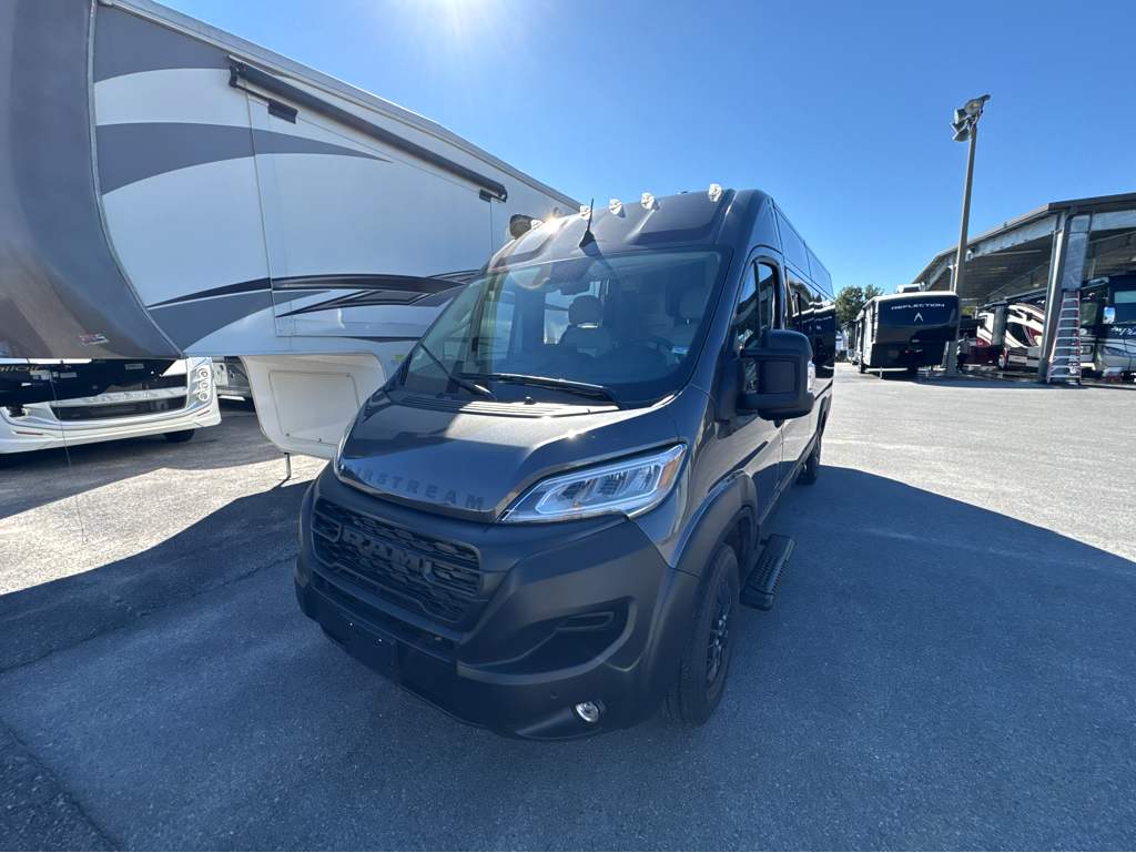 2026 AIRSTREAM RANGELINE - Image 2