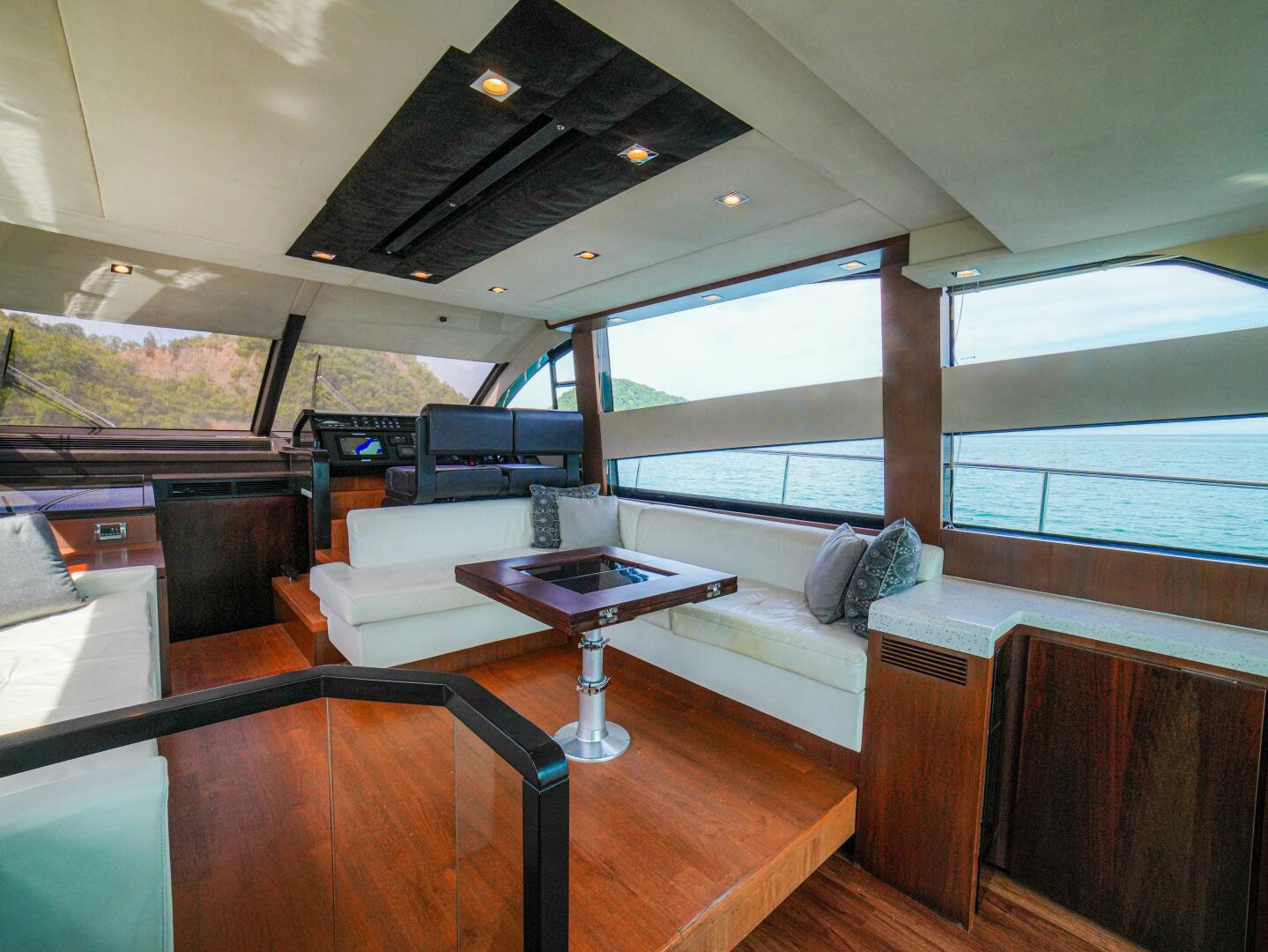 2014 Fairline 50 - Image 20