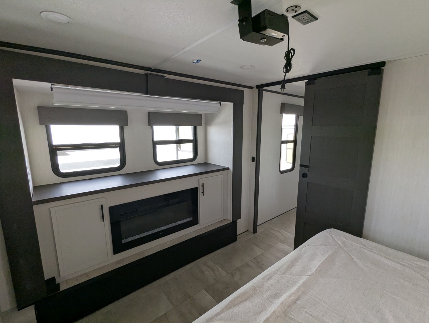 2026 Prime Time Sanibel 34LOUNGE - Image 12