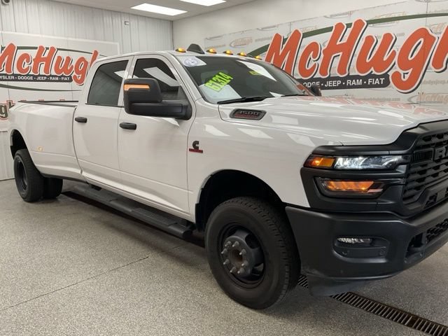 2025 Ram 3500 Tradesman 4x4 Crew Cab 8' Box - Image 3