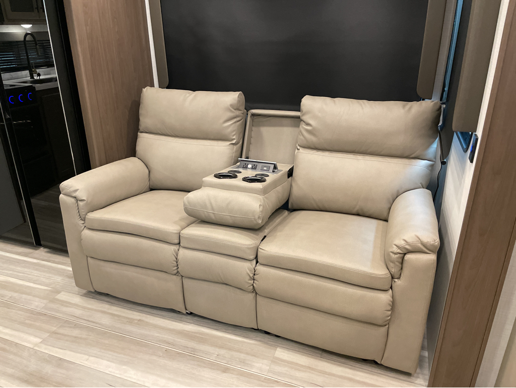 2026 Keystone Cougar 260MLE - Image 7