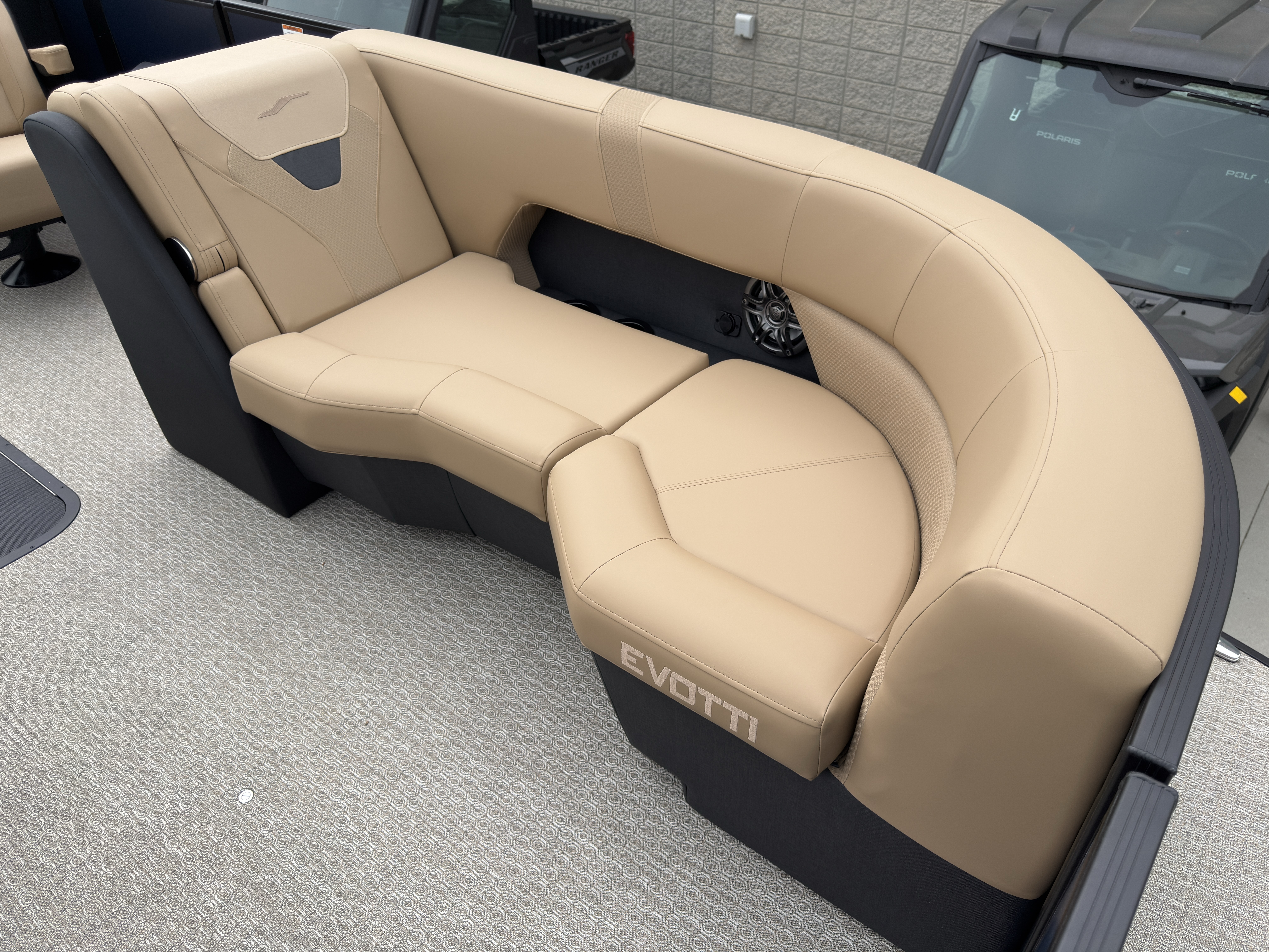 2027 Evotti 523QL - Image 20