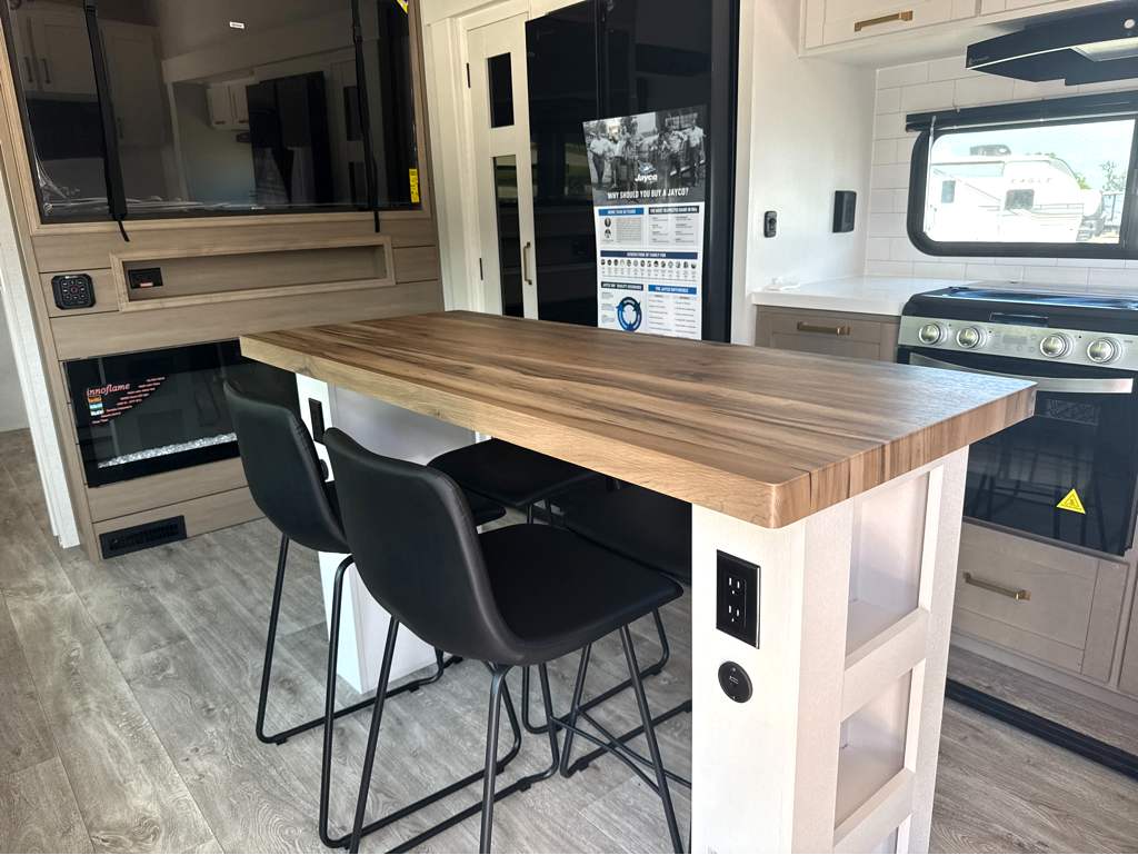 2027 JAYCO EAGLE 367TBTS - Image 9