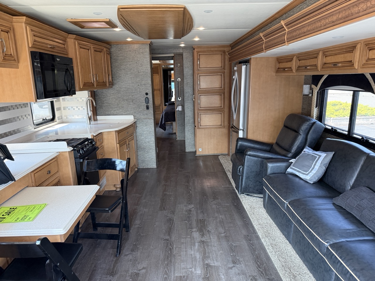 2016 Newmar Ventana LE 4044 - Image 5