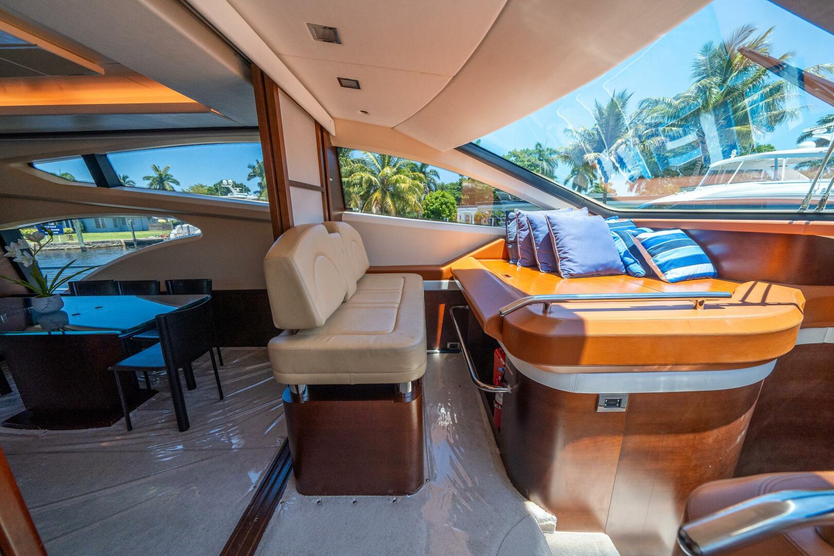 2010 Azimut 75 Fly - Image 32