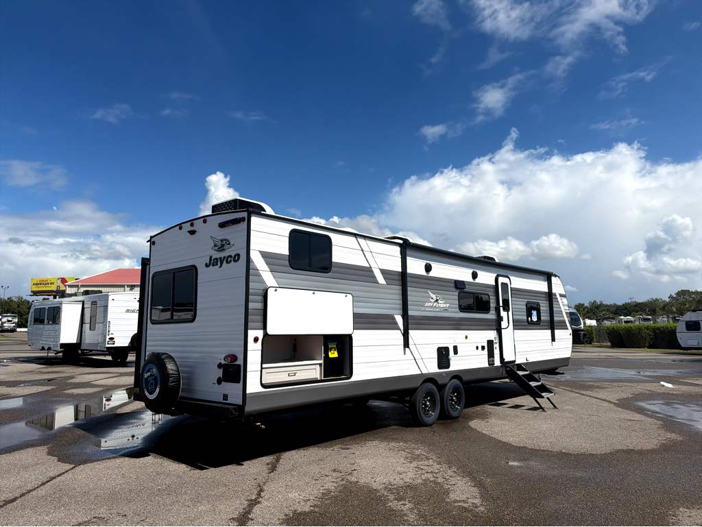 2027 JAYCO JAY FLIGHT 325BHT - Image 3