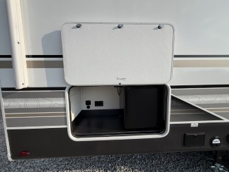 2027 JAYCO EAGLE 265FKDS - Image 7