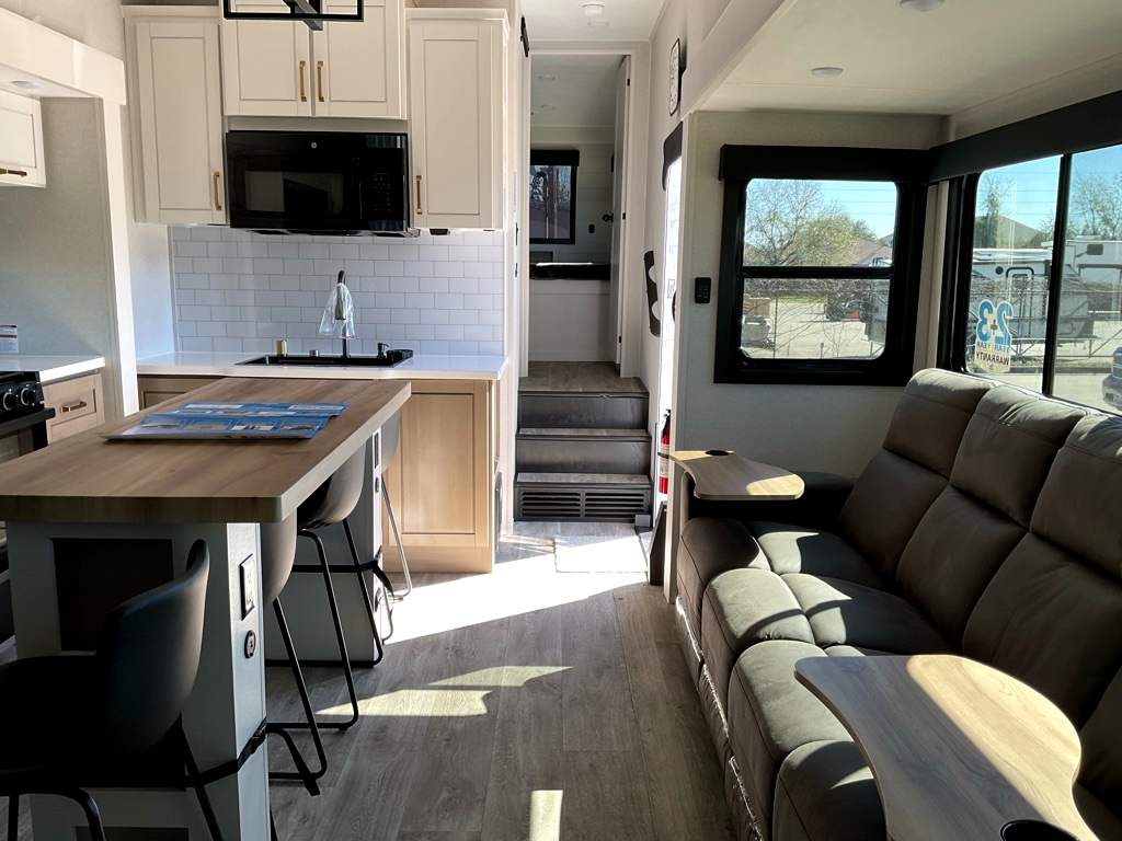 2026 JAYCO Eagle 367 TBTS - Image 8