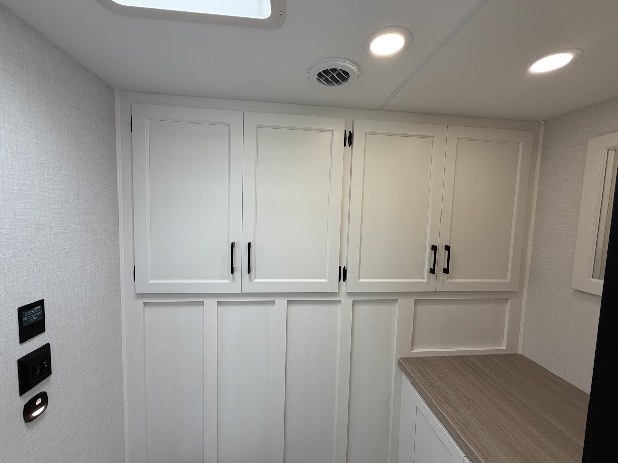 2027 VENTURE RV SPORTTREK 292VRB - Image 33