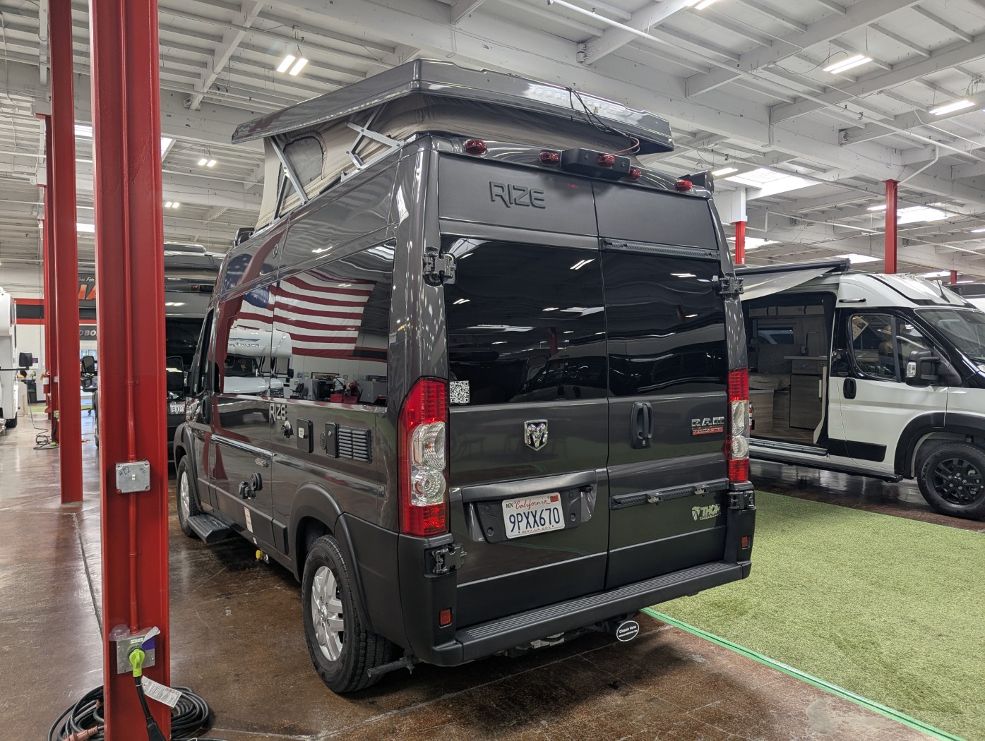2023 Thor Motor Coach Rize 18A - Image 6