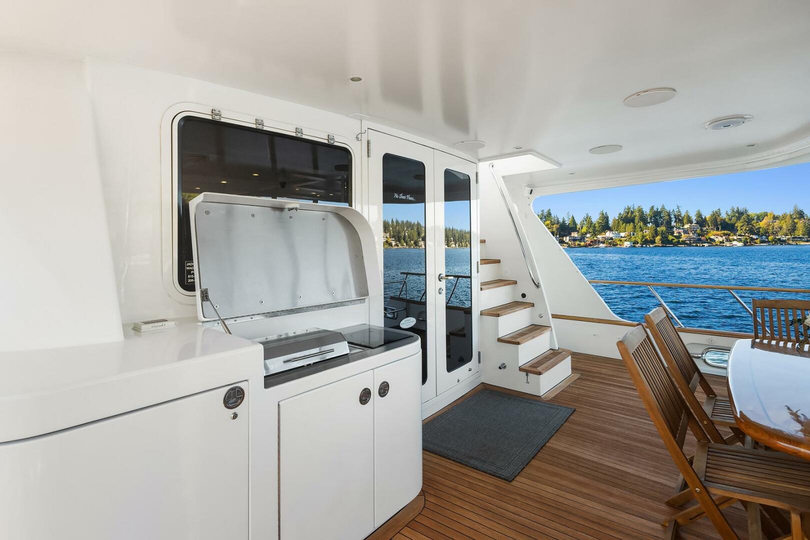 2001 Rayburn Custom Yachts Flush Deck - Image 52