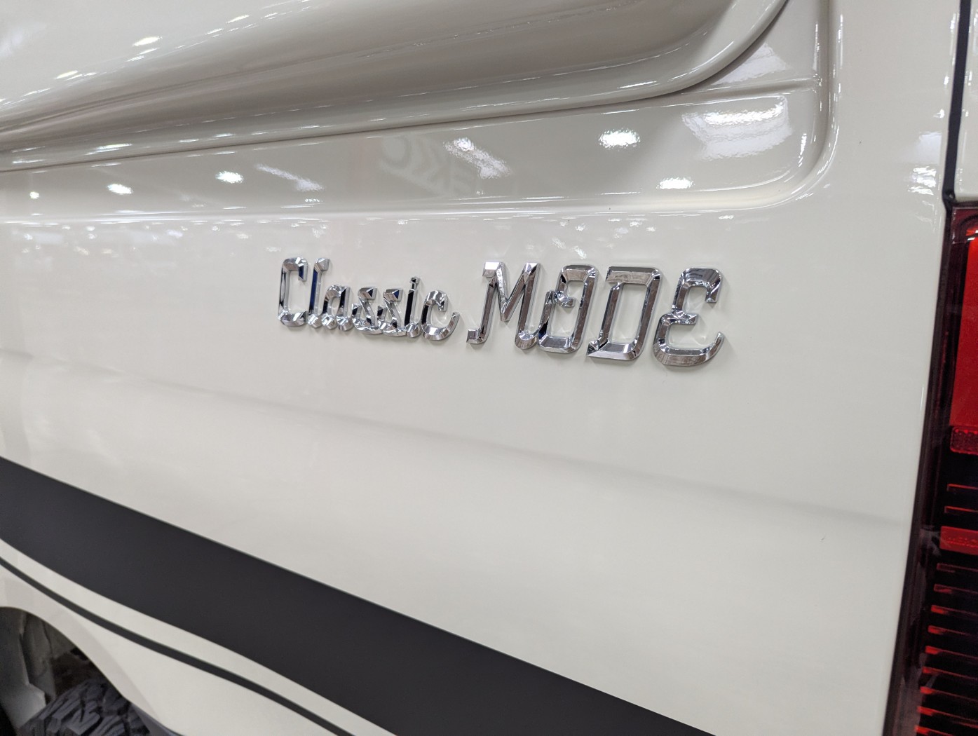2026 Storyteller Overland CLASSIC MODE XO - Image 4