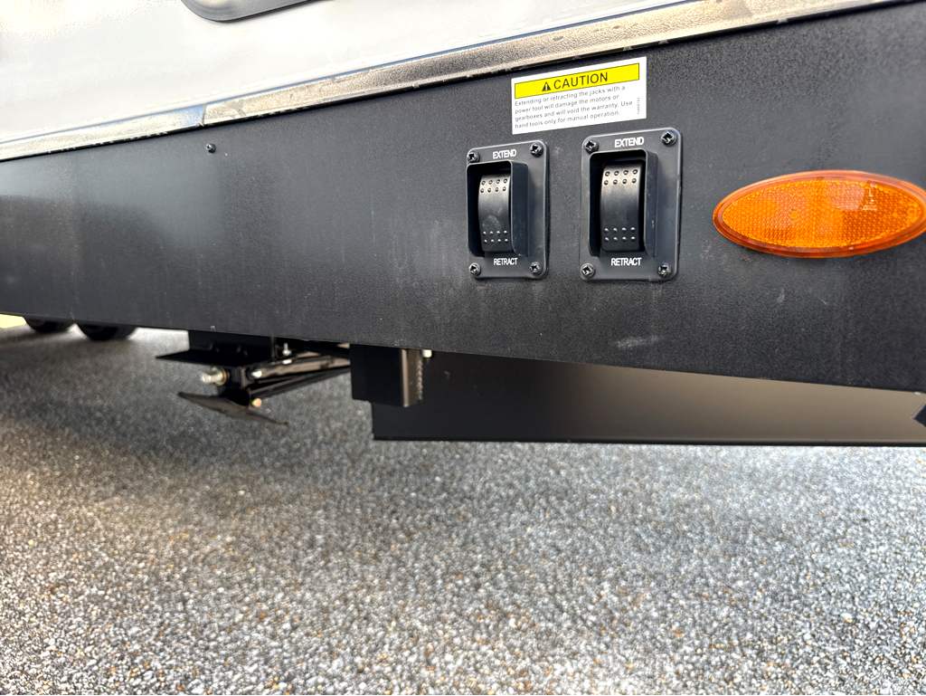 2027 VENTURE RV STRATUS 282VFD - Image 21