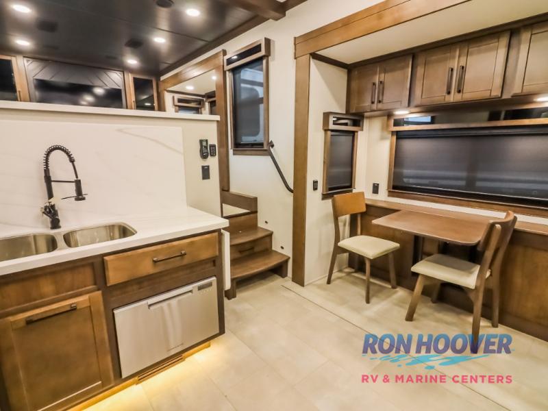 2026 FOREST RIVER 425FO - Image 10