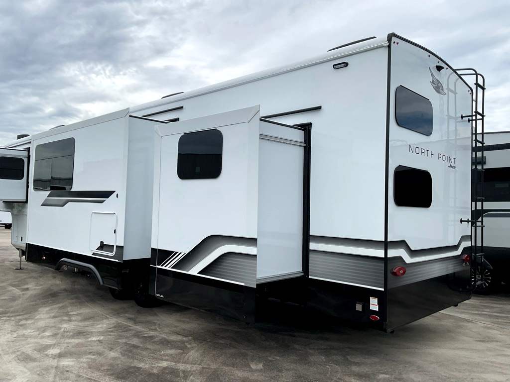 2027 JAYCO NORTH POINT 391TBBH - Image 44
