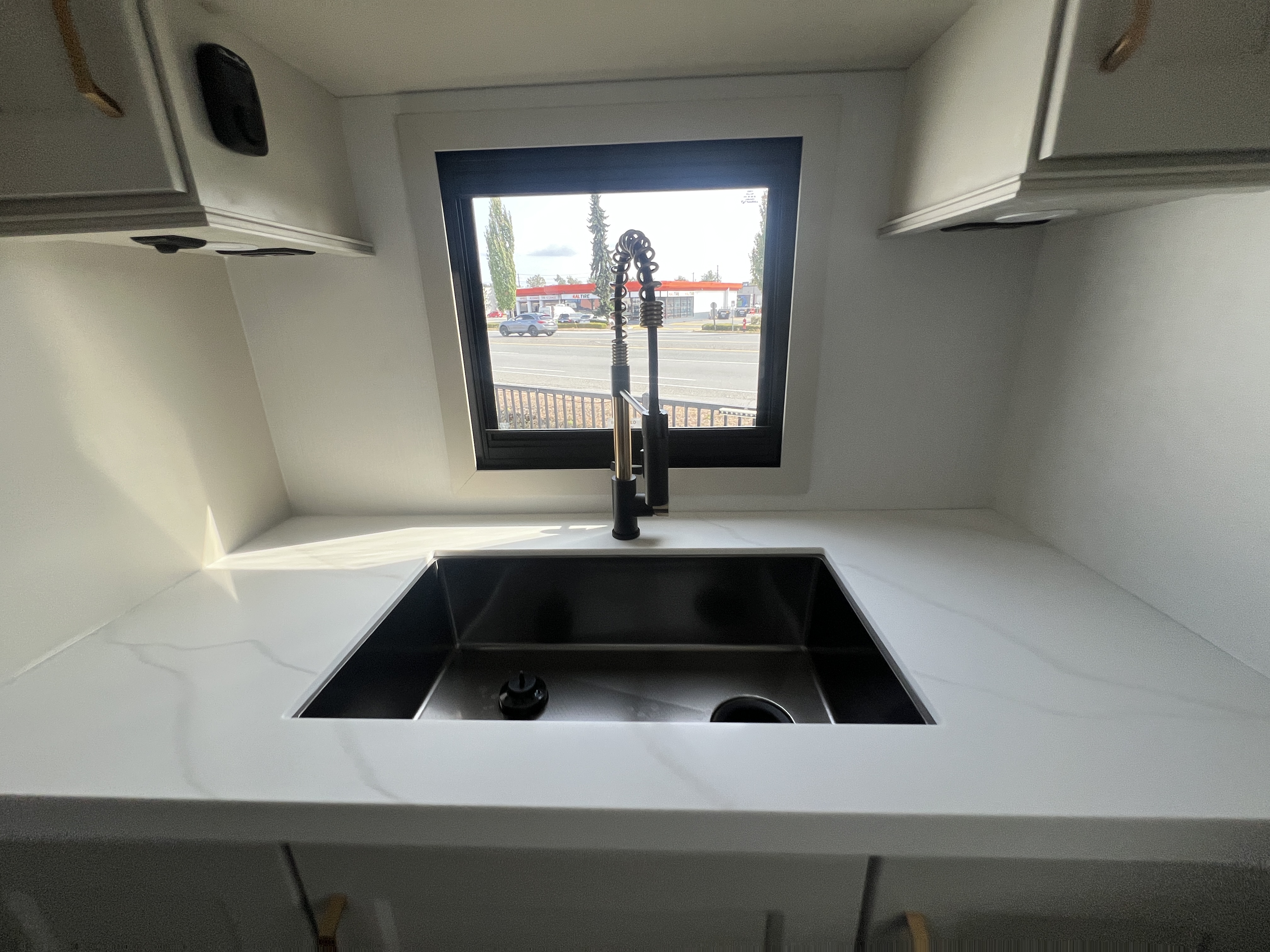 2027 Grand Design Solitude 390RK - Image 16